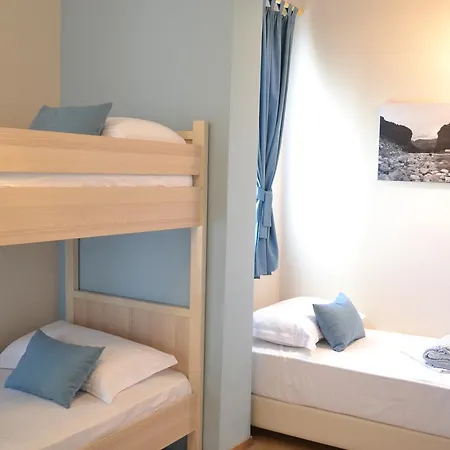 Open Doors Oda ve Kahvaltı