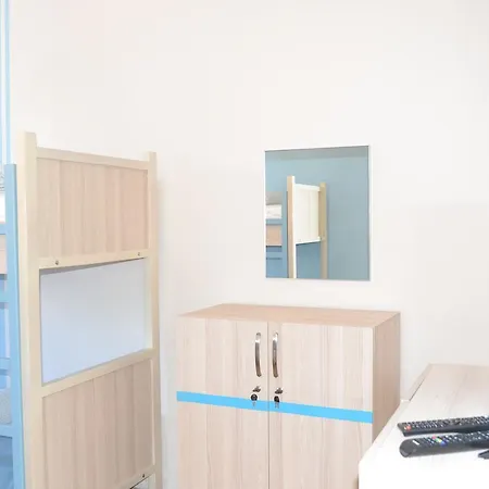 Open Doors לינה וארוחת בוקר
