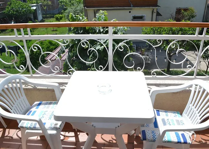 Open Doors Bed & Breakfast