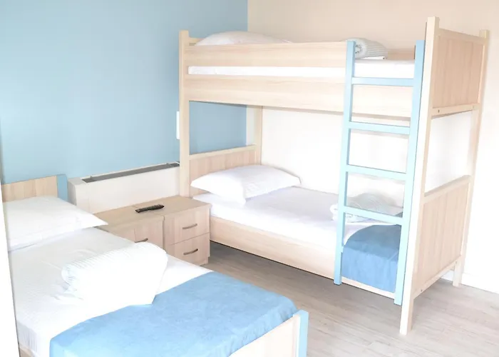 Open Doors Bed & Breakfast 3*