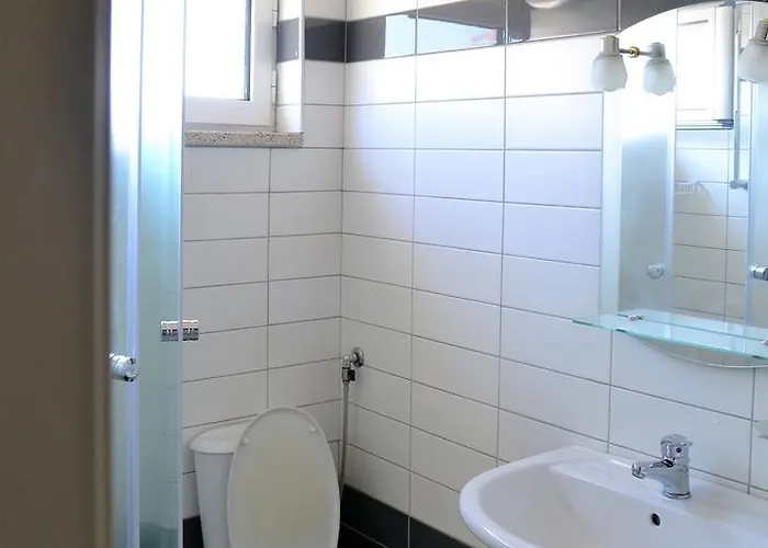 Open Doors Bed & Breakfast 3*